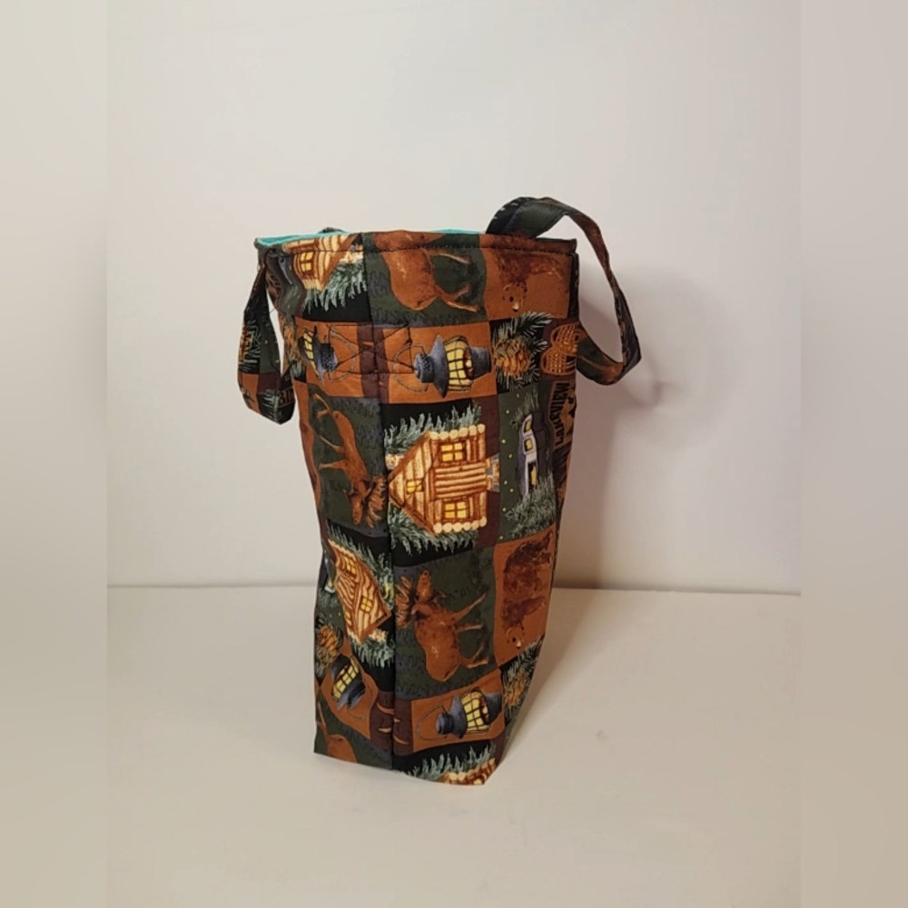 Handmade Lakeview Cabin Cotton Fabric Tote Bag / Cabin in The Woods - Picture 5 of 10